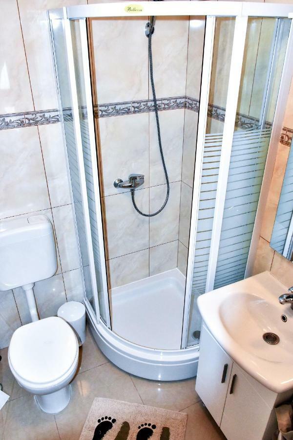 Apartment Anemare Kastela ~ Near By Split And Trogir Kültér fotó